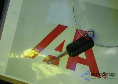 2020 Mitsubishi Mirage Es z USA, uszkodzony, nr VIN ML32A3HJ2LH008436